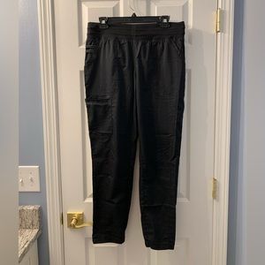 Revolution by Cherokee Workwear - Women's Jogger Scrub Pant - Black, size M